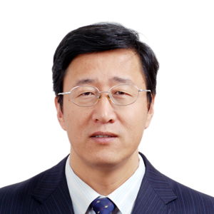 劉雙舟 跨界融合的學術典范——從法學到財務咨詢的卓越探索